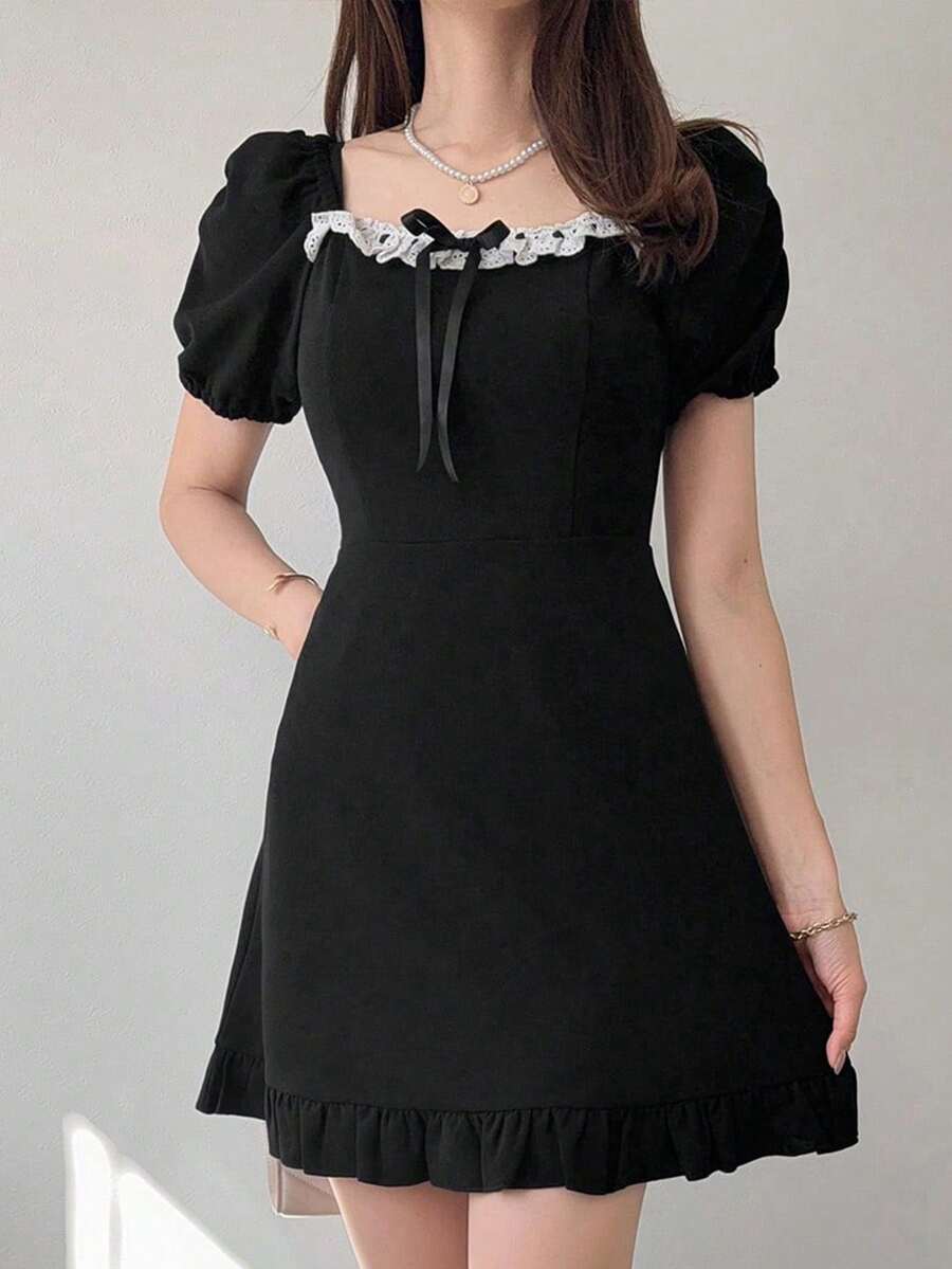 FRIFUL 女士方领蕾丝拼接蝴蝶结腰带A字长连衣裙，甜美夏日风连衣裙 - 黑色 - 查看 1