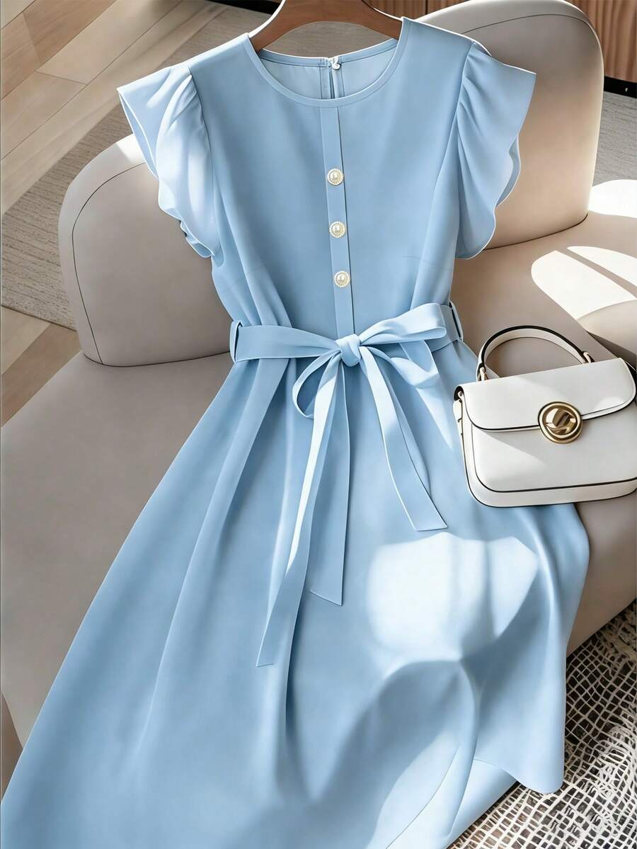 Franclia 优雅法式高端度假通勤百搭圆领短袖弹力腰身珍珠纽扣装饰舒适柔软无弹杏色女士中长连衣裙，春夏款 - 淺色水洗藍 - 查看 1