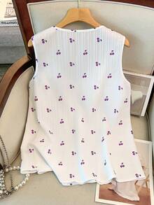 GlowEve CURVE Kemeja Musim Panas Tanpa Lengan Motif Ceri Ukuran Besar dengan Detail Lipatan di Bagian Depan - Purple - View 2