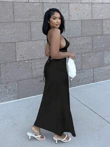 Alexandranx 杏色和白色深 V 领细肩带超长露背系带缎面美人鱼连衣裙、优雅连衣裙、度假连衣裙、伴娘连衣裙、生日派对连衣裙、返校/毕业礼服、白色连衣裙 - 黑色 - 查看 4