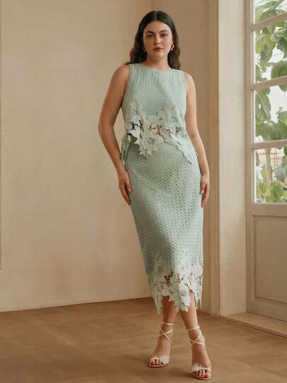 Anewsta Plus Size Women Elegant Embroidered Round Neck Camisole And Mini Skirt 2 Pieces Set