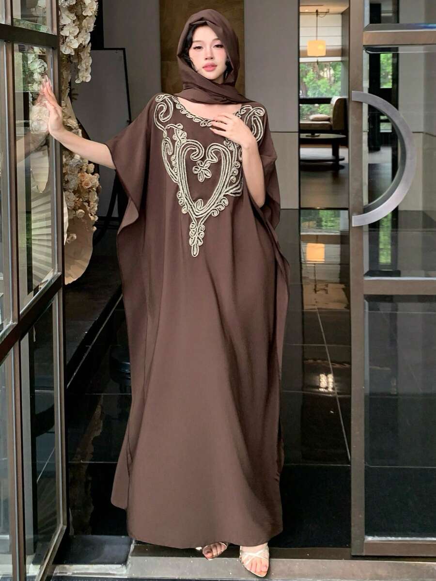 DAZY 女士头巾和宽松长袍刺绣拼接连衣裙，优雅 - 棕色 - 查看 1