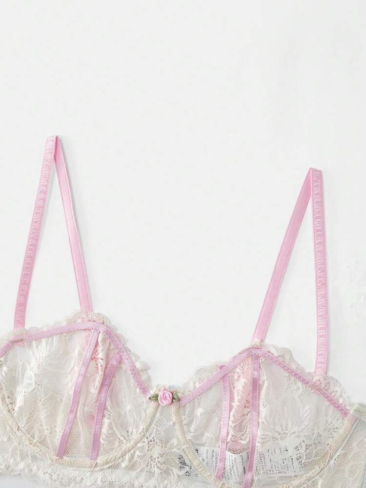 Pink Lace Underwired Bra And Cute Matching Thong With Thin Pink Piping Details Sexy Lingerie Set Spring Summer French Style Parisian Style