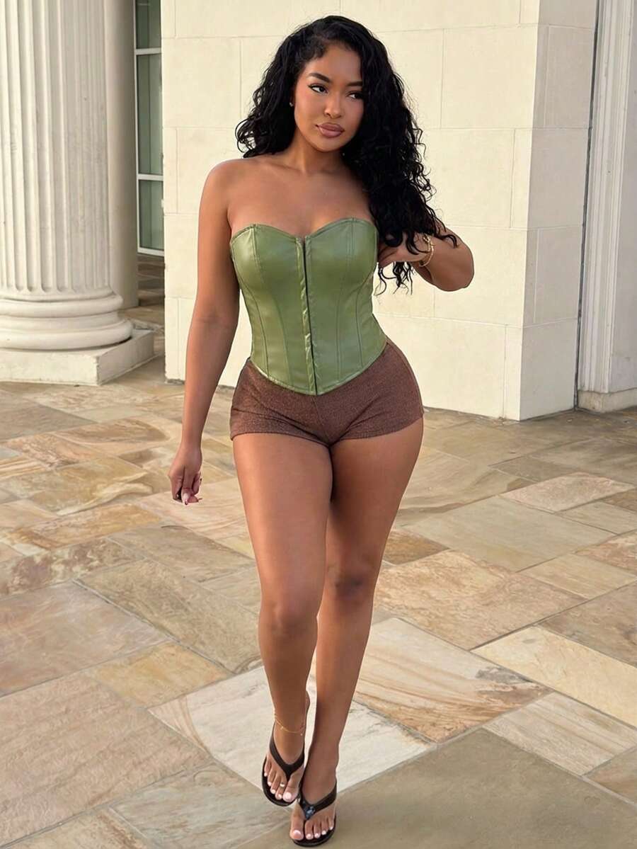 Alexandranx Solid PU Leather Tube Green Hook-Front Mid-Waist Shaping Top - Army Green - View 1
