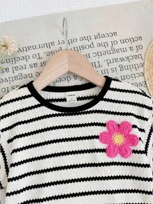 LMoss Kids 2pcs/Set Young Girl Striped Knit Crew Neck T-Shirt And Shorts - Black and White - View 3