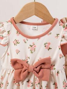 SHEIN Playful Pals 2件組女嬰可愛白色與粉色夏季家庭款復古植物花卉印花蝴蝶結前襟荷葉袖A字版型飄逸柔軟洋裝 - 彩色 - 查看 7