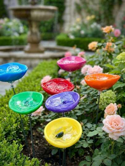 Cirelle 1pc Metal Flower Bee Drinking Cup, Butterfly Water Dispenser, Garden Decoration Stake, Metal Garden Art Installation, Garden Sculpture, Suitable For Courtyard And Garden Decoration