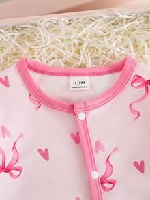 SHEIN Bộ áo liền quần dài tay cổ tròn in nơ dễ thương cho bé gái sơ sinh, chất liệu mềm mại và thoải mái, thích hợp làm trang phục và quà tặng ngày Valentine. - Hồng - Xem 4