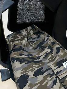 2pcs Teenage Boys' Casual Camouflage Print Round Neck Pocket Fashion Commuter Outfit, Summer - Green - View 5