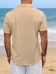 VENTUSAIL Manfinity Nomadique 男士复古几何图案纽扣衬衫 - 杏色 - 查看 2