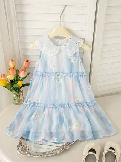 SHEIN 1 chiếc đầm hè mới cho bé gái, cổ áo thêu, phối họa tiết hoa, chất liệu chiffon, màu xanh dương, kiểu dáng tối giản, đa năng, dễ thương, thích hợp cho học sinh, đi biển, dáng rộng.