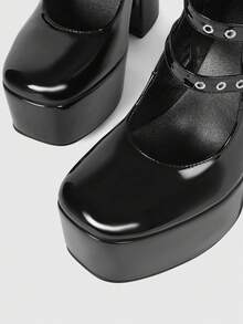 ROMWE Goth 高跟防水办公桌休闲靴 厚底女靴 - 黑色 - 查看 2