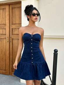 Aloruh Đầm denim nữ mùa hè kiểu dáng thường ngày với cúc trang trí và viền bèo nhún, Đầm mini denim cúp ngực nữ – Cổ bèo nhún cài cúc phía trước, Trang phục thường ngày mùa hè, Đầm mini denim cúp ngực nữ kiểu dáng Y2K xếp ly phong cách dự tiệc, Đầm mini denim cúp ngực nữ thanh lịch – Viền bèo nhún tua rua kiểu dáng nghỉ dưỡng, Đầm mini denim màu xanh đậm cúp ngực nữ, có phần ngực xếp ly cài cúc phía trước, lưng nhún xếp ly tạo sự thoải mái và viền bèo nhún tua rua, Phong cách đường phố Y2K, Đầm mini denim, Denim cúp ngực, Ngực xếp ly, Viền bèo nhún, Viền tua rua, Đầm mùa hè, Y2K, Phong cách, Trang phục dự tiệc - Màu xanh lam - Xem 7