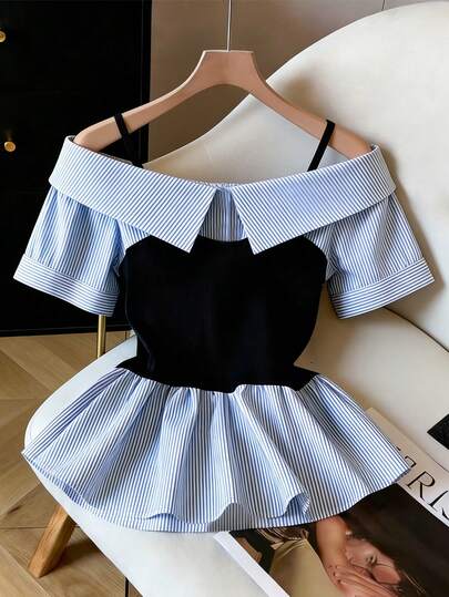 SHEIN Franclia Áo nữ mùa hè kiểu dáng thường ngày 2 trong 1 phối sọc xanh, hở vai. Được làm từ chất liệu dệt kim và vải kẻ sọc phối hợp, với thiết kế hở vai, cổ trễ vai, viền bèo nhún kẻ sọc tương phản và gấu áo, kết hợp giữa vẻ ngọt ngào, giản dị và cá tính. Thích hợp cho những buổi đi chơi hàng ngày, hẹn hò nhẹ nhàng, thuộc loại áo 2 trong 1, áo sơ mi hở vai kẻ sọc tương phản, áo bèo nhún eo, một món đồ đa năng hàng ngày.