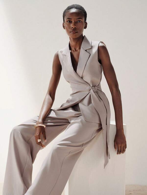 Aveloria Modichic Women's Suiting Fabric Slim Fit Sleeveless V-Neck Wrap Tie Side Design Elegant Minimalist Business Professional Women Set Work Outfits For Women Office Outfits For Women Elegant Dress For Women Business Professional Women