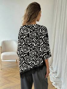 EMERY ROSE Áo thun nữ màu trơn, vạt áo bất đối xứng, phối ren, kiểu dáng thường ngày, đa năng, thích hợp mặc đi nghỉ mát, hè, xuân, nghỉ xuân và nhiều dịp khác, bao gồm váy đi biển, áo sơ mi thường ngày, áo khoác ngoài và áo mùa hè. - Nhiều màu - Xem 2