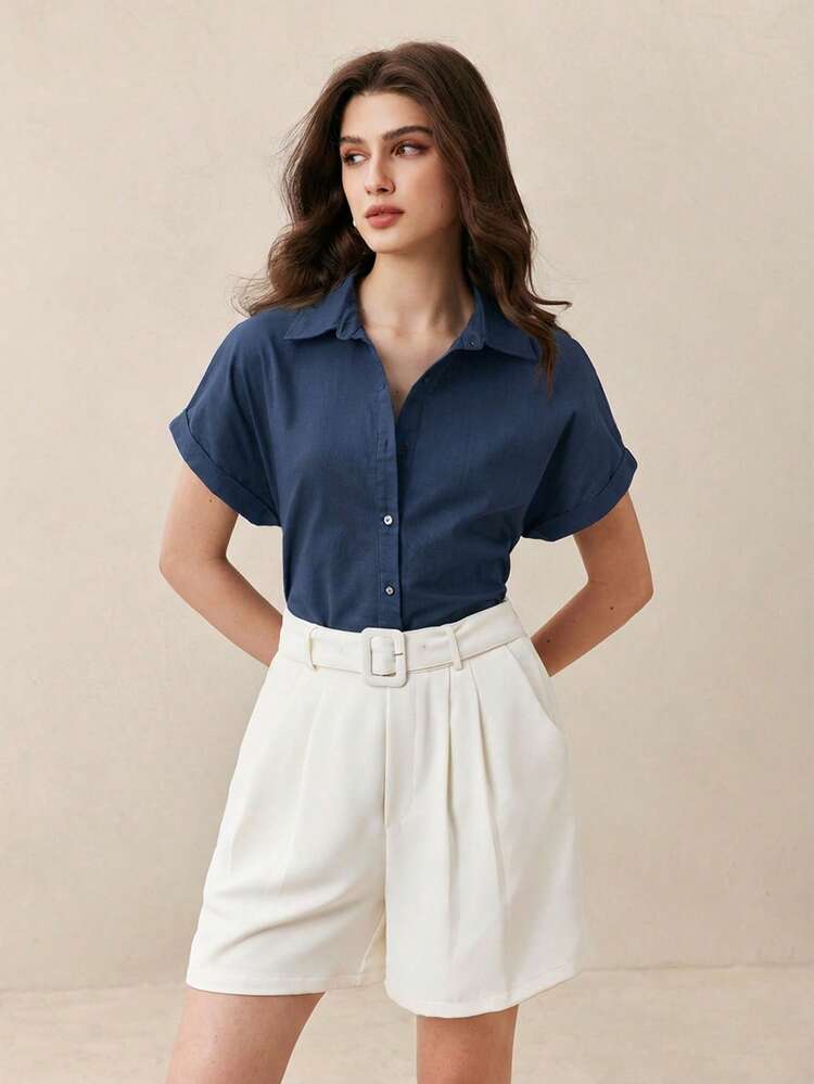 BizChic חולצת מכופתרת עם צווארון ושרוולים קצרים לנשים, רב-תכליתית למשרד, אירועים רשמיים, נסיעות עירוניות אלגנטיות, קז'ואל, סגנון וינטג' רומנטי של שנות ה-90, מתאים למסיבה, סיום לימודים, ללבוש יומיומי, אורחת חתונה, שושבינה, מארחת, טיול, אירועים חברתיים, קונצרטים, טקס סיום לימודים, בראנץ', שדה תעופה - כחול - ראה 3