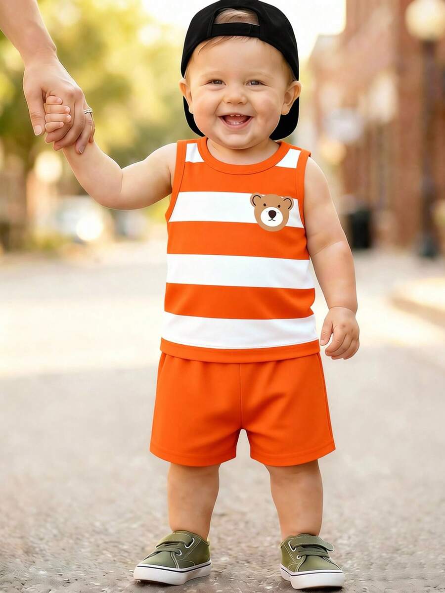 SHEIN Playful Pals Set 2pcs/Set Baju Bayi Laki-laki Motif Beruang Lucu & Garis-garis, Rompi Leher Bulat + Celana Pendek Oranye, Cocok Untuk Beraktivitas di Musim Panas - MultiWarna - View 1