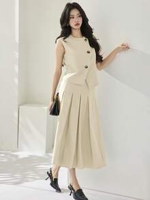 Heiryn Women's Solid Color Round Neck Sleeveless Fashion Summer Top & Pleated Mini Skirt 2 Pieces Set,Work Outfits For Women - Apricot - View 5