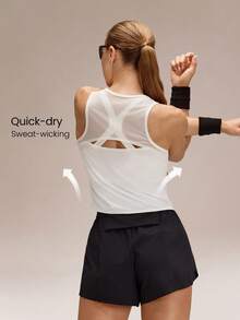 GLOWMODE Camiseta de tirantes ultrasuave y sin costuras con cintura elevada, paneles de malla en la espalda que absorben el sudor, ajuste regular, para correr, trotar, entrenar, tenis, golf, hacer ejercicio y gimnasio - Blanco - Ver 1