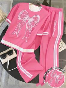 SHEIN Franclia Camiseta de manga corta con cuello redondo de ajuste regular + Pantalones de pierna recta con bolsillos en diagonal - Rosa - Ver 1