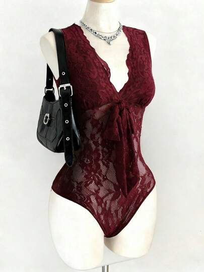 Franclia Bộ jumpsuit thời trang gợi cảm, ôm sát, cổ chữ V sâu, không tay, viền ren ở cổ và tay áo, thắt dây phía trước, màu đỏ tía, váy dự tiệc thanh lịch cho nữ, jumpsuit gợi cảm cho nữ, jumpsuit đi biển cho nữ, jumpsuit phong cách thiên niên kỷ cho nữ, trang phục sinh nhật cho nữ, jumpsuit màu đỏ tía, jumpsuit gợi cảm cho nữ, jumpsuit màu đỏ đậm.