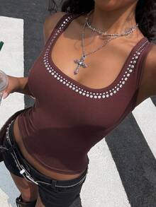 Muchica Women's Square Neckline Camisole With Hot-Stamped Detailing, Simple And Versatile Sleeveless Slim-Fit T-Shirt, Brown Knit Fabric, Suitable For Going Out, Commuting And Going To School. - Brown - View 1