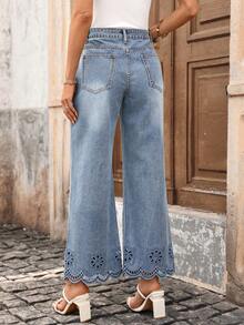 Breezaya 女士休闲日常水洗镂空刺绣喇叭牛仔裤 - 藍色 - 查看 2