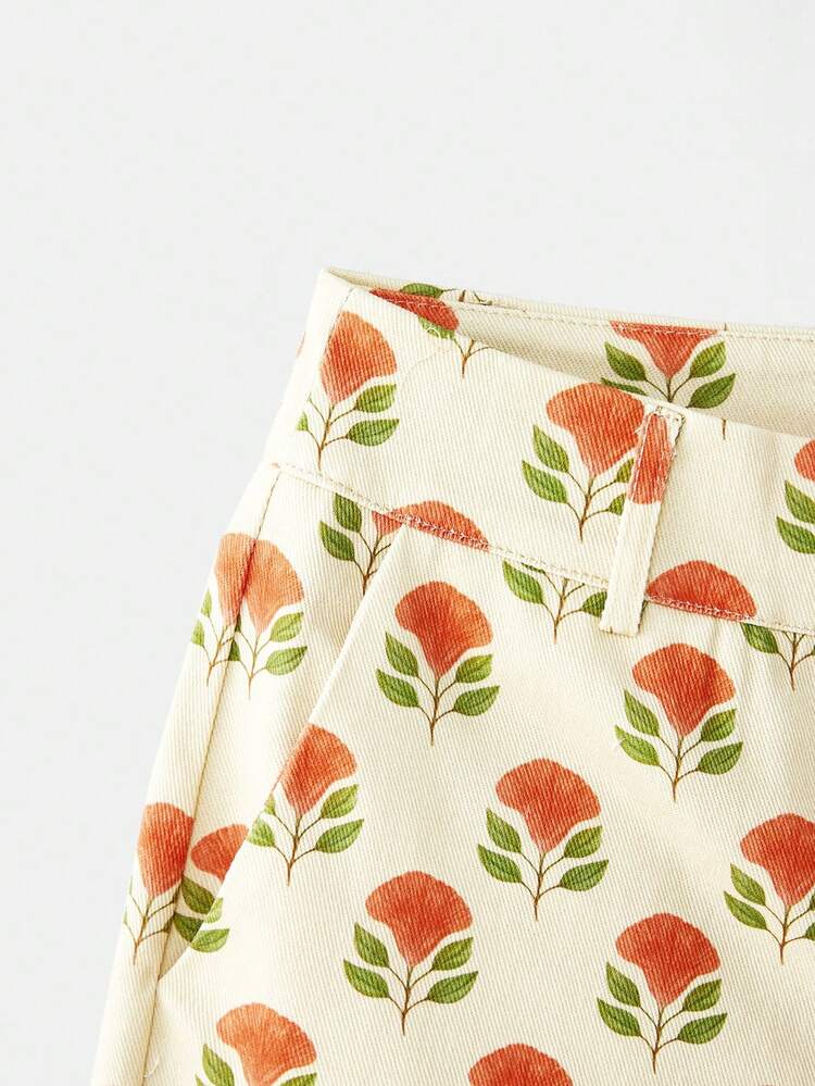 High-Waisted Straight-Fit White Pants With Red Geometric Floral Pattern Spring Summer French Style Parisian Style