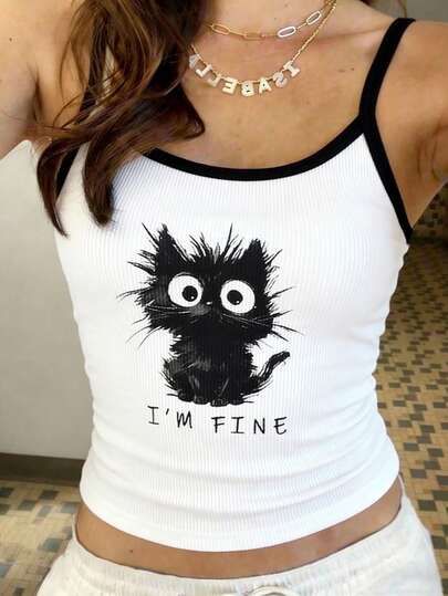 Áo hai dây chấm bi cho bé gái tuổi teen, phối màu trắng tương phản, kiểu dáng thời trang, phù hợp cho du lịch, mặc hàng ngày, đi học và nhiều dịp khác.