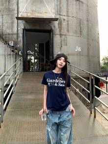 K-Vae American Sexy Regular-Shoulder Short Sleeve T-Shirt, Women Round Neck Stylish Top - Navy Blue - View 4