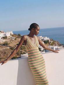 Maija 女士休闲条纹V领无袖针织连衣裙，适合度假穿着 - 彩色 - 查看 3