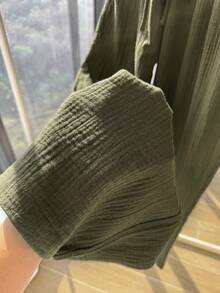 Comfortcana 夏季纯色褶皱纹理面料宽松抽绳腰带休闲度假阔腿裤，大码 - 軍綠色 - 查看 3