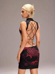 Shutterstock Y2Kool Y2K暗黑风黑色无袖龙纹紧身性感镂空迷你旗袍连衣裙，交叉露背设计 - 紅色和黑色 - 查看 1