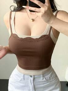 DAZY Top sin mangas casual de vacaciones en la playa con empalme de color contrastante para mujer, top ajustado - Marrón - Ver 7