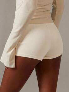 Athîral 女士休闲纯灰色针织短裤 - 杏色 - 查看 2