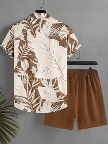Manfinity RSRT Bộ đồ đi biển cỡ lớn dành cho nam giới, gồm áo sơ mi ngắn tay và quần short in họa tiết cây nhiệt đới. - Nhiều màu - Xem 3
