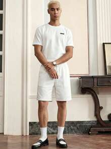 SWAVVY Conjunto de camiseta y pantalones cortos casuales con textura para hombre, versátil para el verano - Blanco - Ver 2