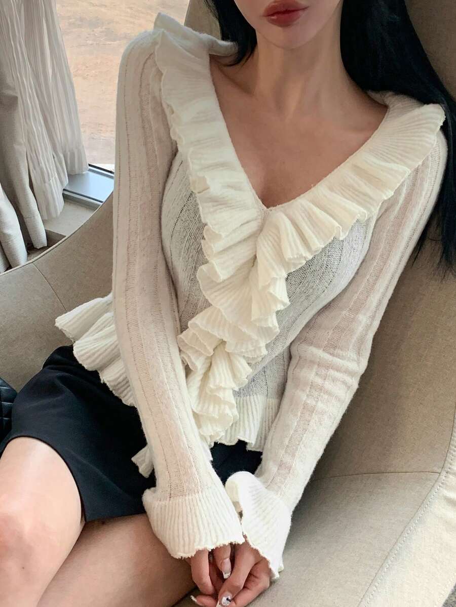 DAZY Áo len nữ thanh lịch, tay dài, cổ chữ V sâu, ôm sát, viền ren, chất liệu mỏng nhẹ, thích hợp cho kỳ nghỉ hè. - Màu be - Xem 1