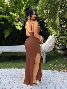 SHEIN SXY 大码女式夏季性感沙滩度假纯色华夫格面料高开衩修身吊带裙 - 棕色 - 查看 2