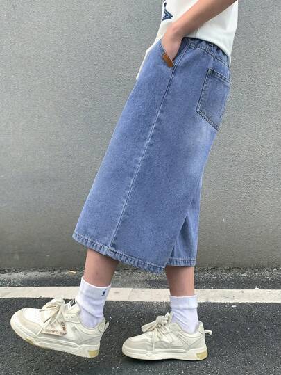 SHEIN Little Byeori Quần jean ống rộng màu xanh dương dài 20cm, phong cách thường ngày, cổ điển, cá tính, thoải mái và tươi mới cho bé trai tuổi teen. Trang phục hàng ngày cho bé trai tuổi teen và trang phục dự tiệc mùa xuân đến hè, trang phục đường phố.