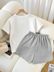 Resyla Solid Color Short Sleeve Loose T-Shirt And Shorts Set - Light Grey - View 2