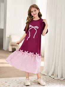 SHEIN Robe d'été à manches courtes pour préadolescentes, coupe évasée, patchwork rose, imprimé rayé numérique, avec nœud décoratif. Robe décontractée et douce. Robes d'hiver avec détails de nœud. Robes de chambre pour dames - Rose vif - Voir 5