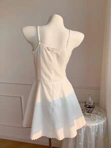 Comfortcana Đầm ngắn nữ mùa Xuân/Hè mới, 100% cotton, cổ yếm, thêu hoa sóng, thích hợp cho mùa Đông, Lễ Phục Sinh, Tiệc tùng, Đi biển, Đám cưới, Lễ tốt nghiệp, Thanh lịch, Thường ngày, Kỳ nghỉ, Thể thao, Trang trọng, Phong cách Y2K, Công sở, Đính sequin, Tua rua, Bèo nhún, Hoa, Họa tiết đồ họa. - trắng - Xem 2