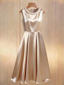 SHEIN LUNE Vestido de punto con cuello redondo decorado con perlas, elástico y brillante, ajustado, que ciñe la cintura con silueta evasé, vestido elegante y de moda, para primavera y verano. Adecuado para uso diario, bodas, banquetes, viajes diarios, fiestas de graduación, eventos festivos y vacaciones. - Champán - Ver 4