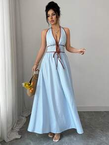 SHEIN Elenzya 女士优雅蓝色条纹吊带连衣裙，休闲度假沙滩裙，适合日常出行、约会、派对等场合，腰部采用撞色系带设计。 - 藍白色 - 查看 3