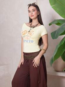 Duda Rubert 女式夏季修身不对称肩部 T 恤，鸡尾酒橙色意大利海滩 VENETO 基本款露肩上衣 - 黃色 - 查看 6