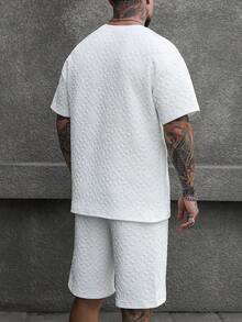 Manfinity CasualCool 男士纹理短袖休闲T恤和短裤套装 - 白色 - 查看 4