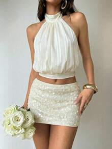 Aloruh 女士新款杏色套装，无袖缎面条纹吊带背心搭配低腰亮片迷你裙，优雅派对装、下午茶装、约会装 - 杏色 - 查看 5