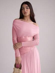 Andrea Bello 新款一字肩长袖撞色网纱刺绣不对称下摆拼接超长高弹修身连衣裙优雅浪漫 - 粉色 - 查看 5